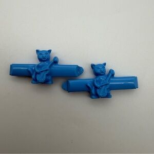 Set of 2 Vintage Goody Snap Tight Comb Barrettes Blue Cat Playing A Violin USA